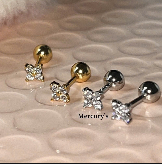 Khuyên tai đính đá-70418(Chốt hàng: trước 24h ngày 16/01)