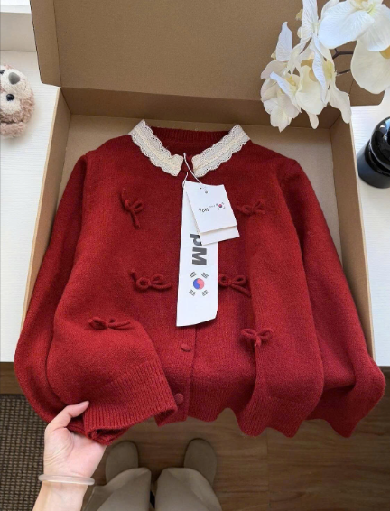 Áo cardigan len nơ đỏ Korea –70570(Chốt hàng: trước 24h ngày 19/01)
