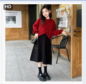 Đầm đen mix áo len đỏ cho BG - 68622(Chốt hàng: trước 24h ngày 26/11)