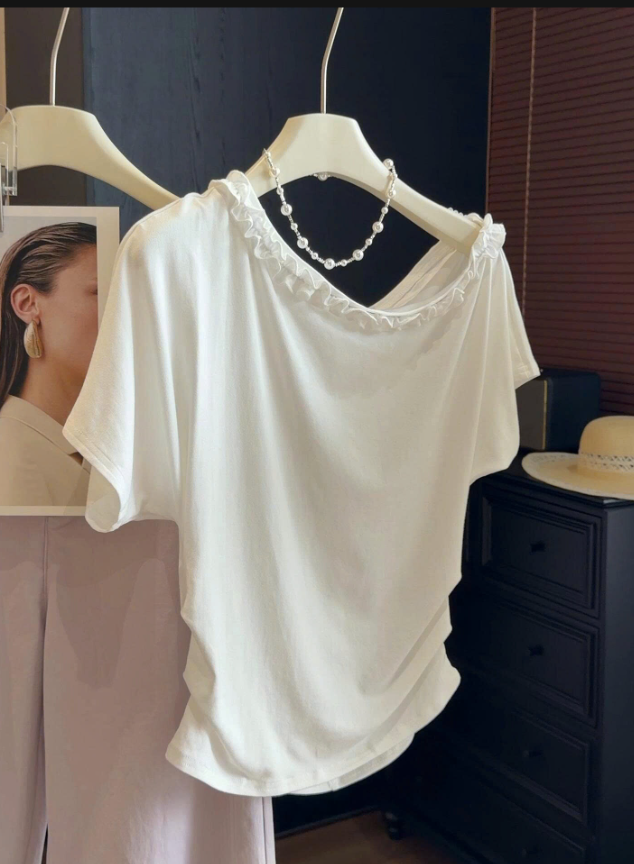 Áo thun lệch vai bèo nhún Anna – 72220 (Chốt hàng: trước 24h ngày 04/4)