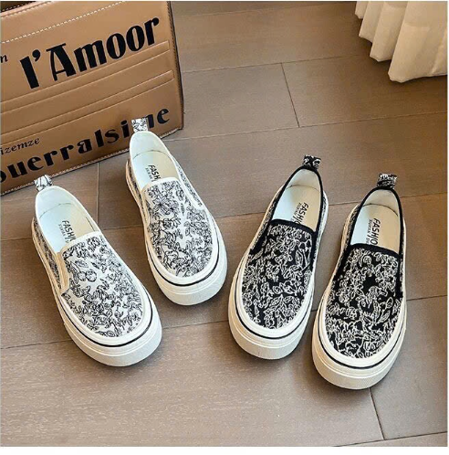 Giày nữ slipon Korea – 72921 (Chốt hàng: trước 24h ngày 23/4)