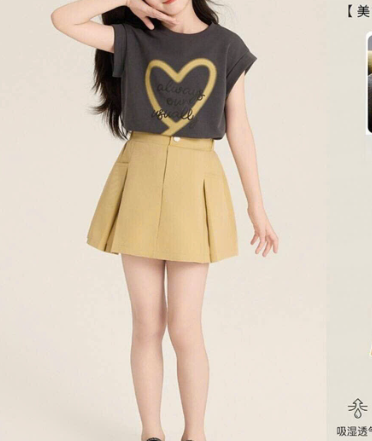 Set áo sát nách+chân váy xếp ly BG– 73054(Chốt hàng: trước 24h ngày 26/4)