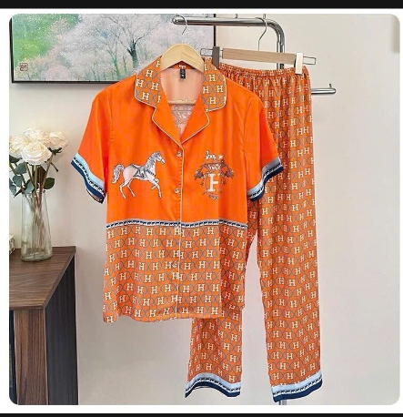 Bộ pijama nữ QCCC – 74526(Chốt hàng: trước 24h ngày 7/6)