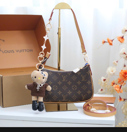 LV Monogram kèm gấu - 74643(Chốt hàng: trước 24h ngày 10/6)
