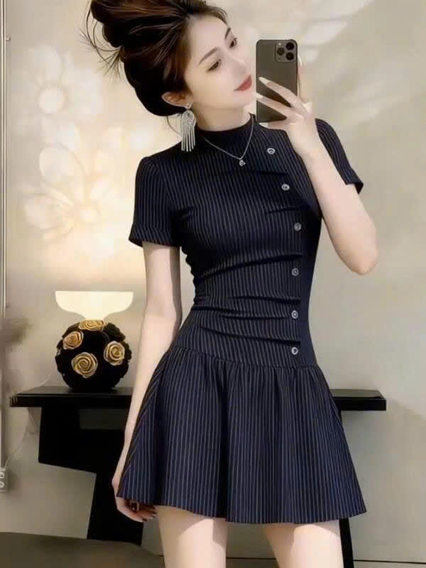 Mã sp: Váy liền thân sọc xanh navy– 77898 (giao 189) ⏰ Chốt hàng: trước 24h ngày 11/9