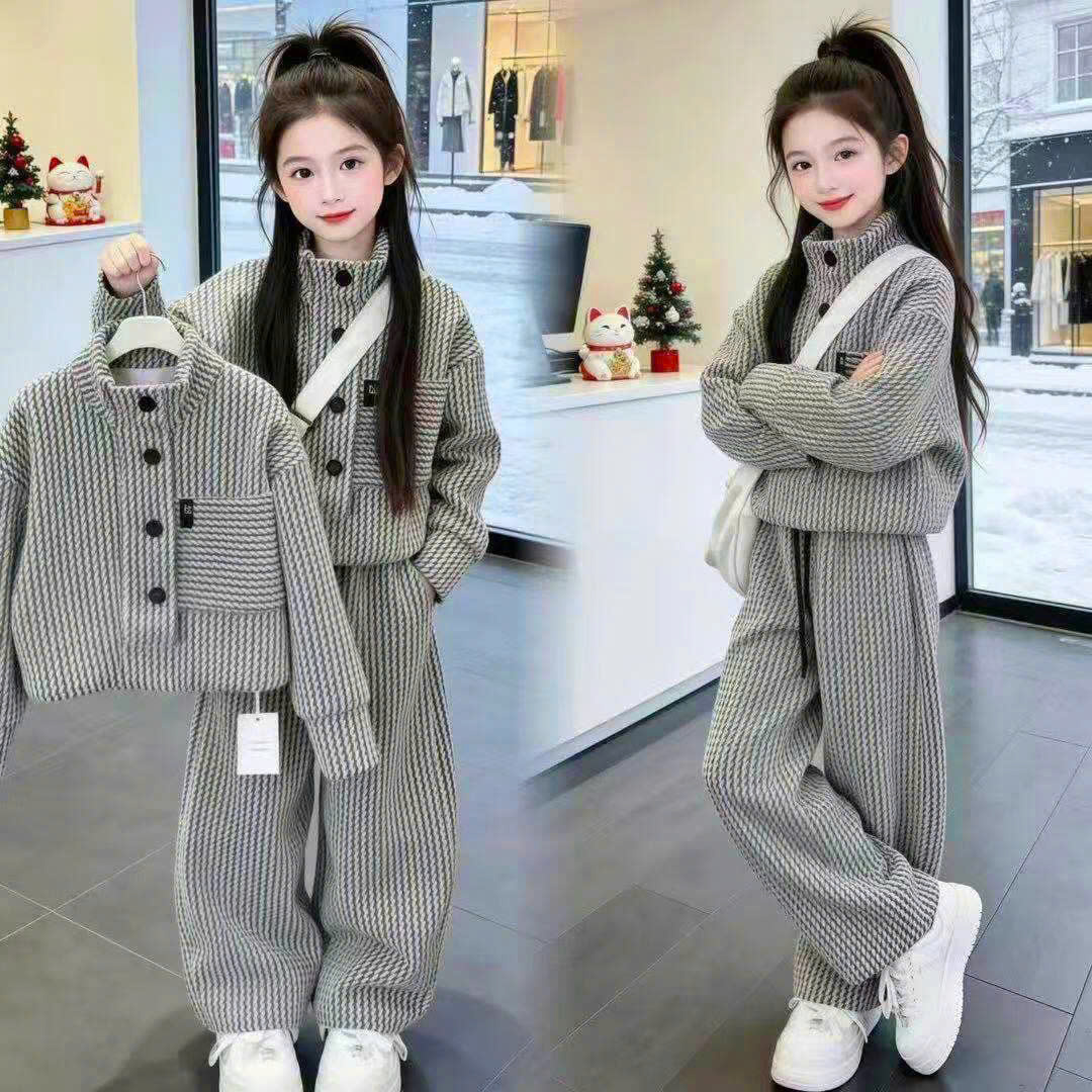Mã sp: Set nỉ kẻ Korea cho bé –79235  (giao 199) ⏰ Chốt hàng: trước 24h ngày 27/10